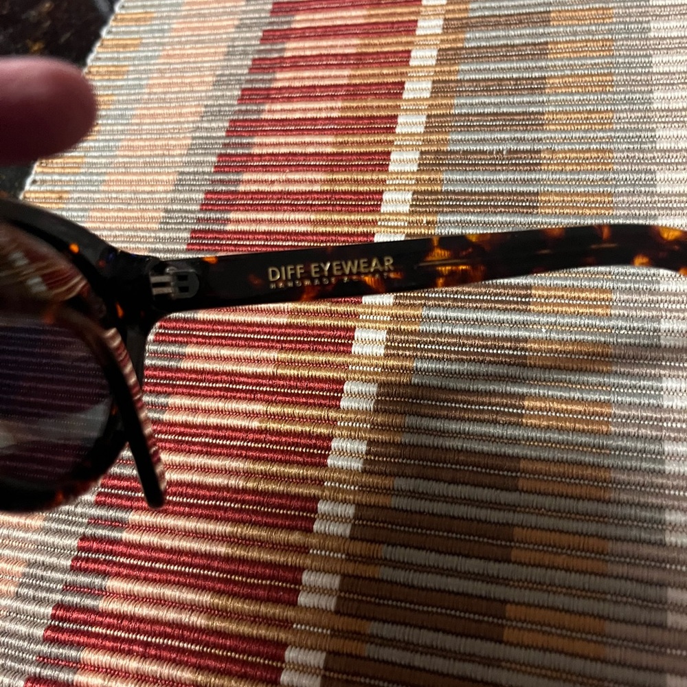 Diff Sunglasses - image 3